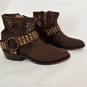 Moto Ankle Boots Brown Genuine Leather Studded  Chunky size‎ 8